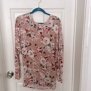 Amelia James floral top